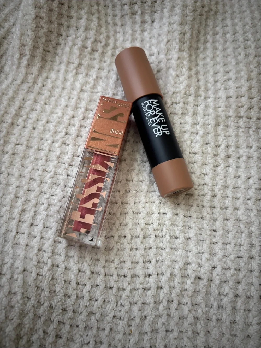 Makeup forever crayon multi-use stick